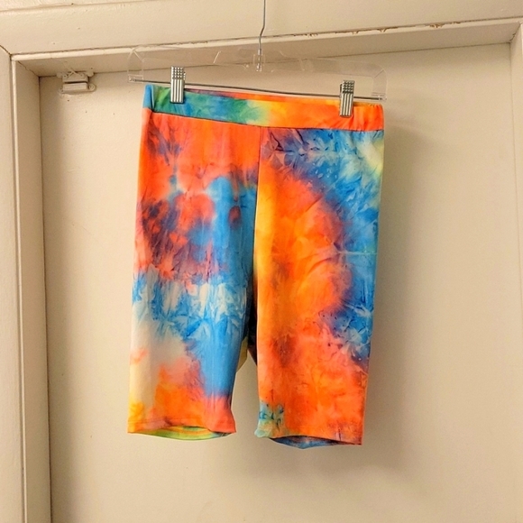 B.P. tie dye biker shorts - Picture 1 of 3